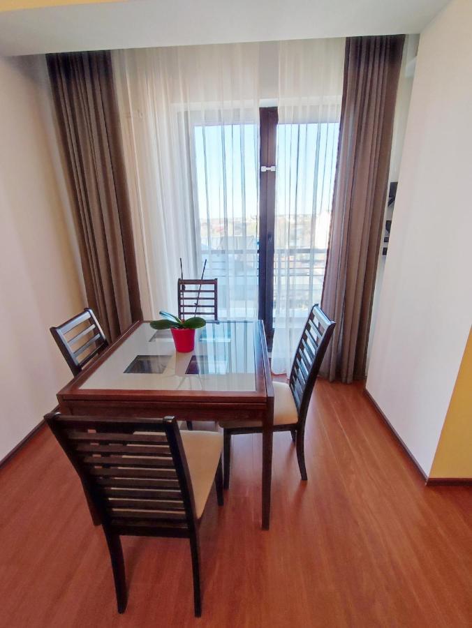 Aria Premium Apartment Бухарест Экстерьер фото