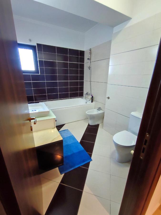 Aria Premium Apartment Бухарест Экстерьер фото